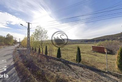 Teren de 26908 mp, în Central - 2