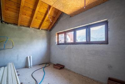 Duplex P+2E cu 7 camere de vânzare in Bușteni , 502 mp teren - 22