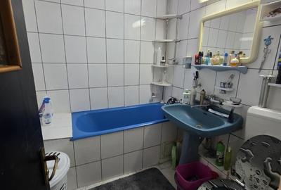 Piata Muncii, 2 minute metrou, stradal pe sos. Mihai Bravu, bloc 1982 - 2