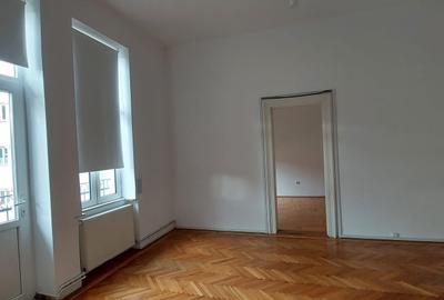 De inchiriat birouri 82 mp , ultracentral - 2