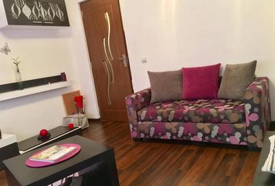 Garsonieră decomandată în Central