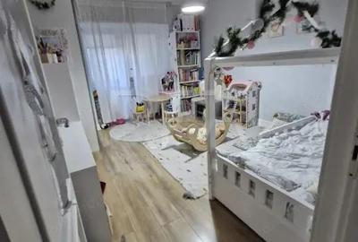 Apartament cu 3 camere ?i 4 balcoane la 10 minute de metroul Timpuri Noi - 14