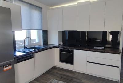 Apartament cu 3 camere semidecomandat, mobilat în Florești - 12