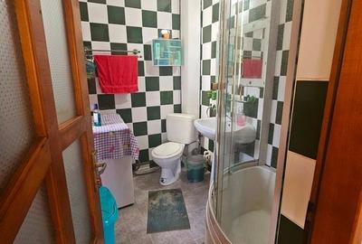 VILĂ ELEGANTĂ CU PRIVELIȘTE DEOSEBITĂ – VALENII DE MUNTE - 35