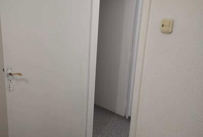 Apartament cu 3 camere decomandat în Exterior Vest - 6