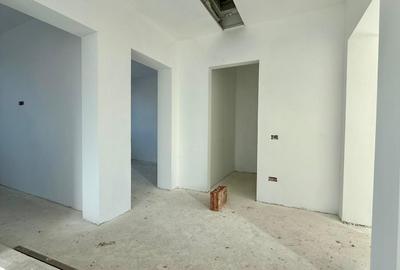 Duplex cu 4 camere cu Canalizare în Săcălaz - 4