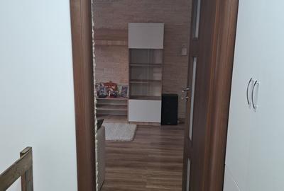 Ap.2 camere la curte - renovat, mobilat, utilat - 7
