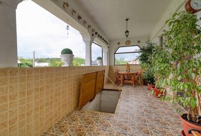 Oportunitate - Casă boierească  de poveste- 7000 mp teren, deschidere - 8