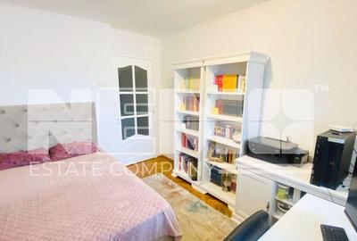 Apartament cu 4 camere decomandat în George Enescu