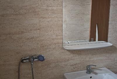 Apartament cu 3 camere decomandat în Peninsula - 12