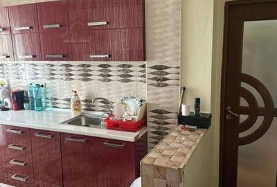 Apartament cu 2 camere decomandat în Malu Roșu