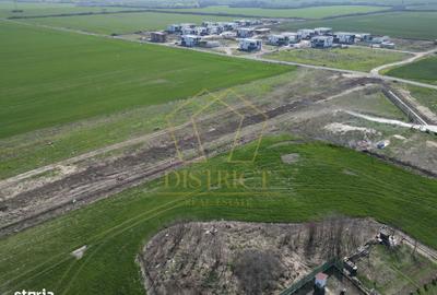 Teren de 727 mp, în Sânandrei