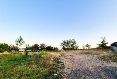 Teren Construcții intravilan de 455 mp, în Bradu - 1