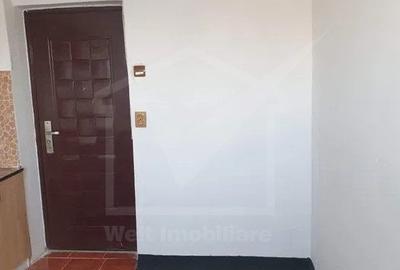 Garsoniera 11 mp, Iris, zona Auchan - 2