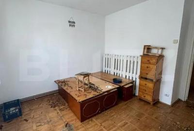 Apartament cu 3 camere decomandat, mobilat în Sângeorgiu de Mureș - 10