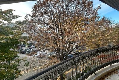 Apartament cu 4 camere decomandat în Trocadero - 5