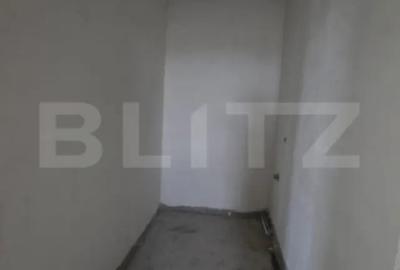 Casă cu 4 camere cu Canalizare în Unirea - 6