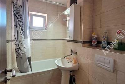 Apartament decomandat 3 camere si balcon zona Vasile Aaron din Sibiu - 13