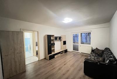 Apartament cu 2 camere semidecomandat în Narcisa - 3
