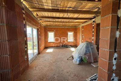 Casă cu 4 camere cu Teren 500 Mp în Sântandrei - 11