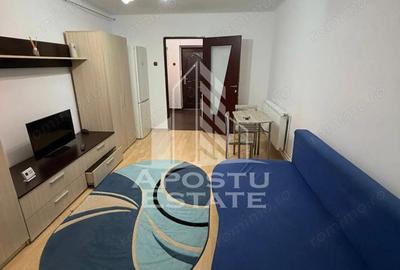 Garsonieră decomandată, mobilată în Vest - 2