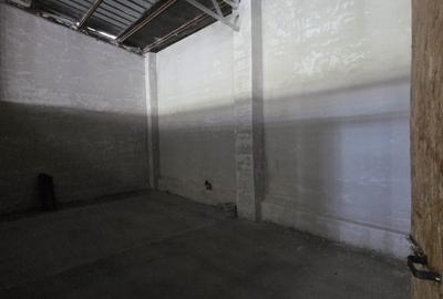 Spațiu industrial, de 50 mp, în Central - 4