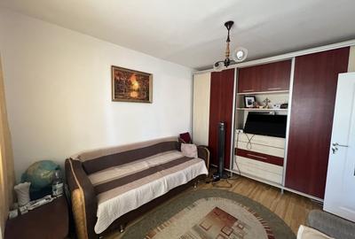 Garsoniera decomandata, Stefan cel Mare