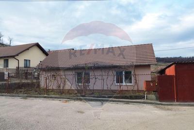 Casa de vanzare strada Angarul de Sus, Media? - 4