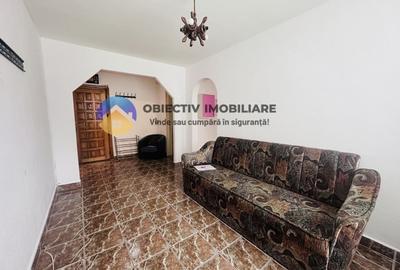 Apartament 3 camere-Centru etaj 1 - 3
