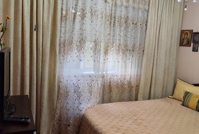 De vanzare apartament cu 3 camere  situat In Tiglina II - 4