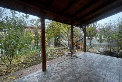 Casa individuala, 5 camere, 3 bai cu terasa si curte proprie de 400 mp - 12