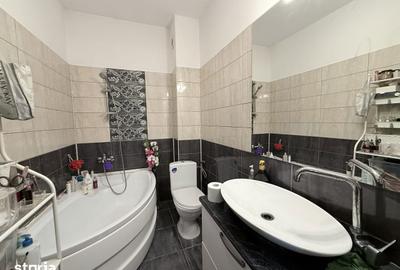 Apartament cu 3 camere în Central - 6