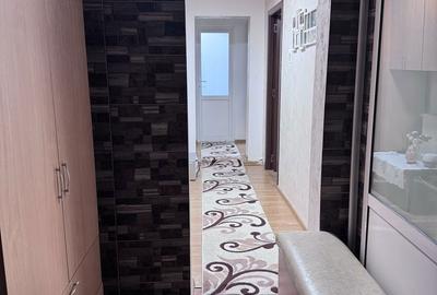 Apartament cu 3 camere decomandat în Central - 2