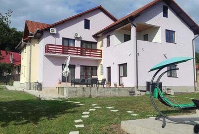 Casă în Central - 1