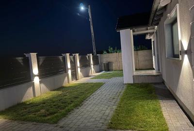 Casă cu 4 camere decomandat în Lazuri - 2