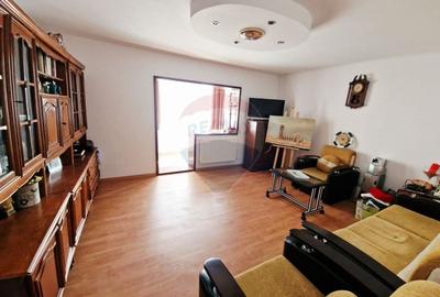 Apartament spatios cu balcon - P. Neamt - 13