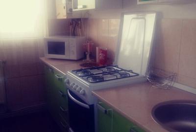 Propietar,inchirez apartament 2 camere LUX tg Jiu,aproape de centru - 3