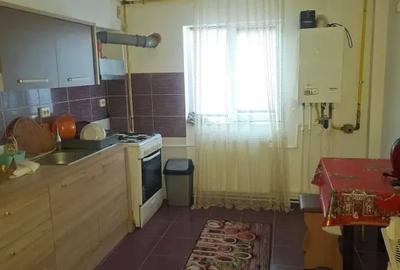 Apartament cu 3 camere decomandat în Central - 8