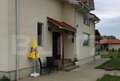 Casă cu 4 camere cu Teren 1000 Mp în Mărtinești - 15