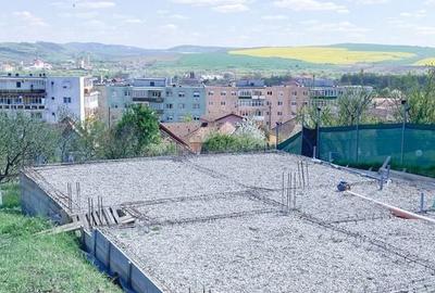 Teren de 376 mp, în Central - 4