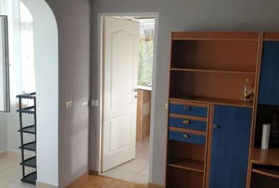 Apartament cu 2 camere nedecomandat, mobilat în Alexandru cel Bun - 3