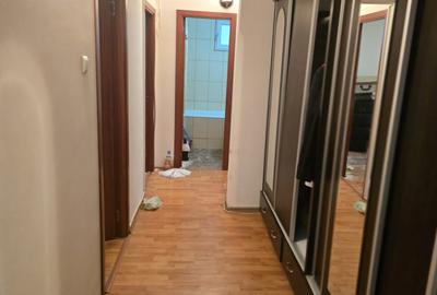 Apartament cu 3 camere decomandat în Dristor - 8