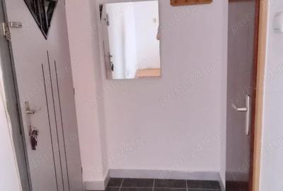 Inchiriez garsoniera et. 2 Dacia - 3