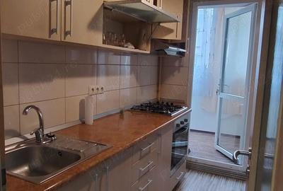 Inchiriez apartament 2 camere - 3