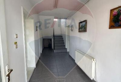Spațiu comercial, de 160 mp, în Lazaret - 10