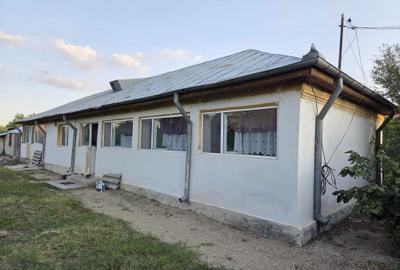 Casă cu 4 camere în Nanov - 3