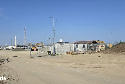 Teren de 6600 mp, în Central