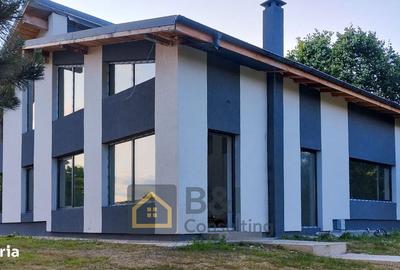 Casă cu 4 camere cu Teren 1500 Mp în Ciurea - 2