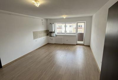 Apartament cu 2 camere nedecomandat în Sânpetru - 6