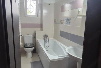 Apartament cu 2 camere decomandat în Independenței - 3